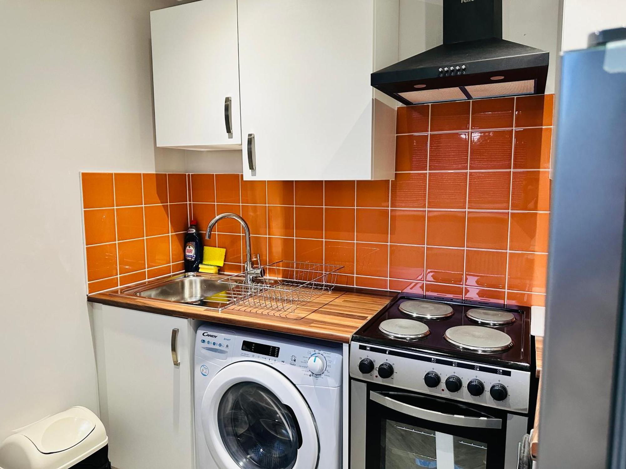 Comfy Studio Flat And Workspace Near Ashton-U-Lyne Station Stalybridge Exterior foto